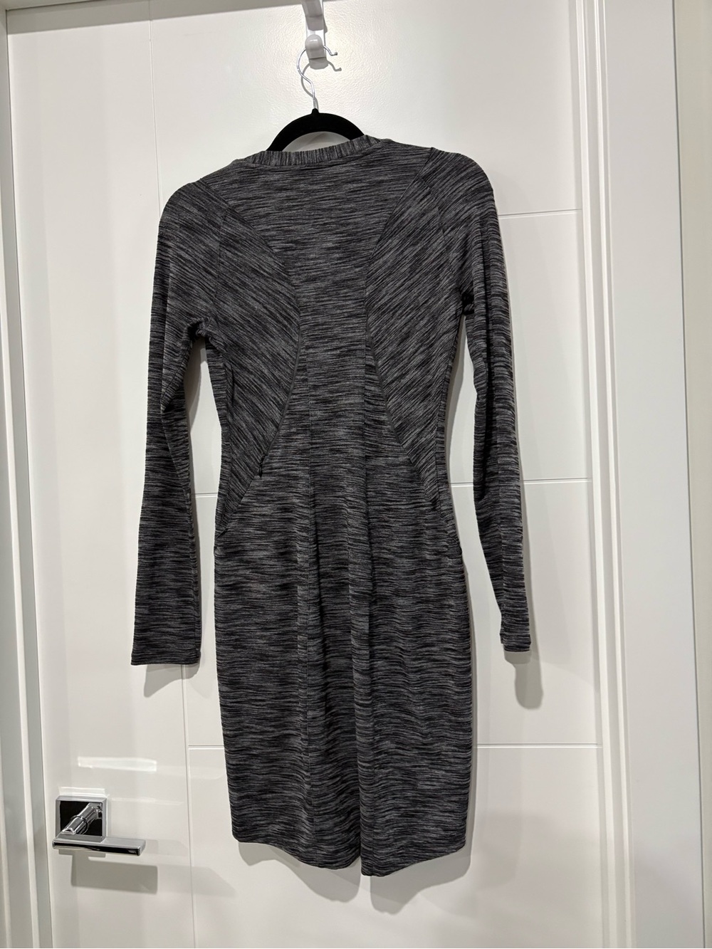 lululemon athletica Charcoal Heathered Long-Sleeve Knit Dress